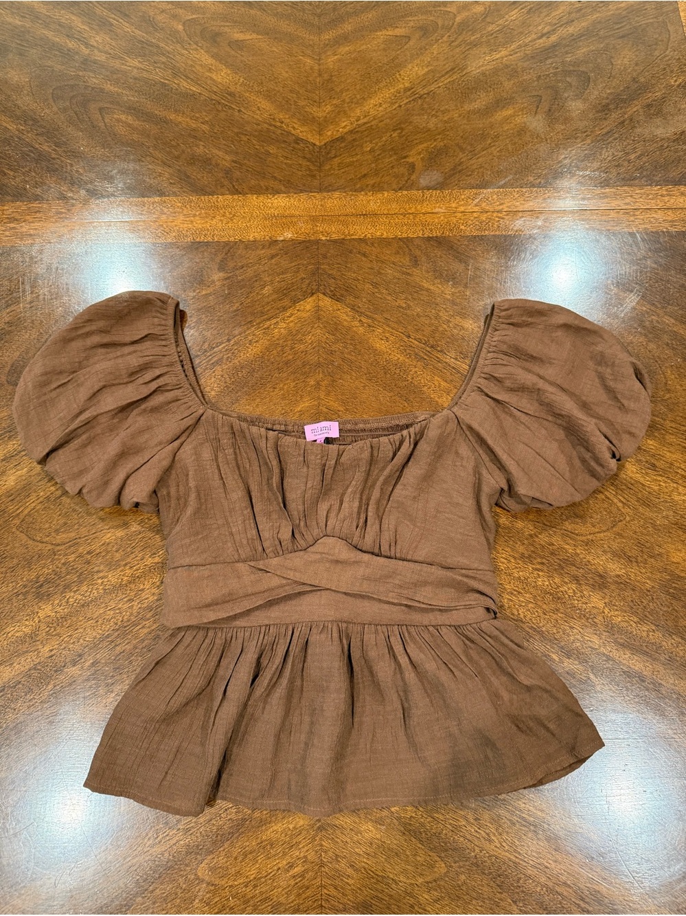 Mi Ami for Francesca’s Athena Brown Puff Sleeve Brown Top, size S